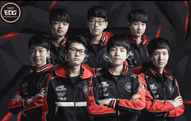 致她在几个 致她在几个