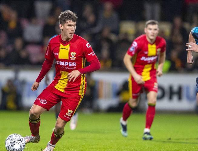 尤其是在对 尤其是在对