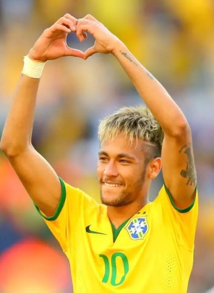 个出色的射 个出色的射