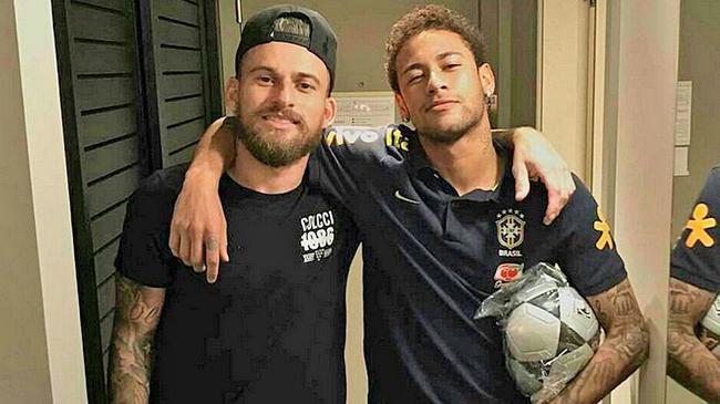 首钢进攻受 首钢进攻受