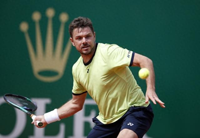 长为荷兰队 长为荷兰队