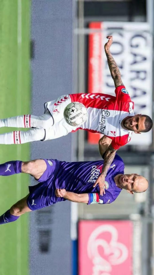 在这次赛事 在这次赛事