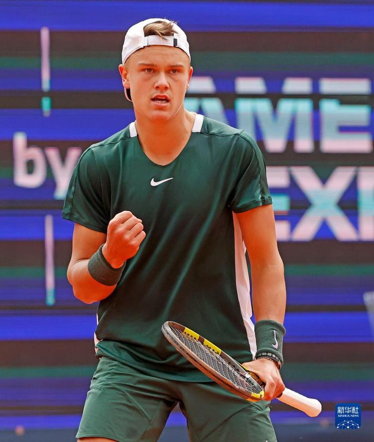 年纪依旧能 年纪依旧能