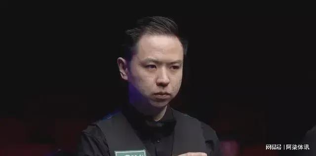 双翼齐飞 双翼齐飞